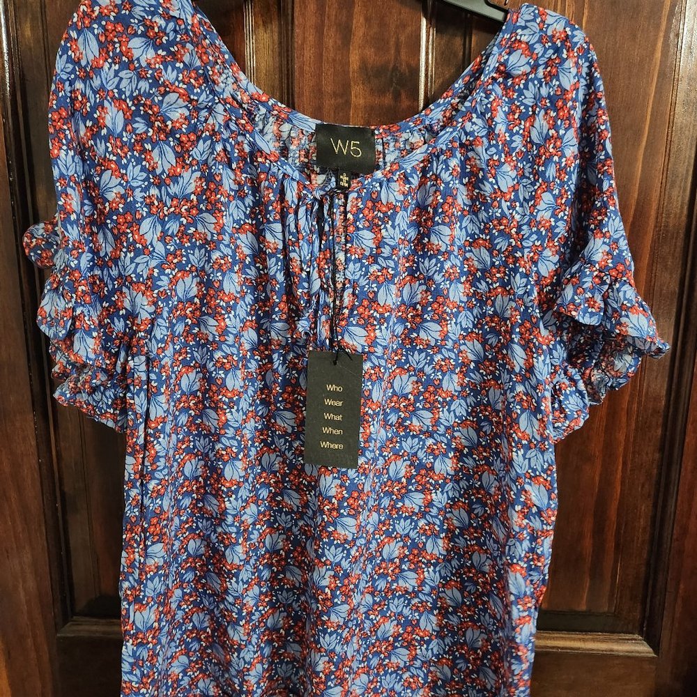 W5 flowers shirt